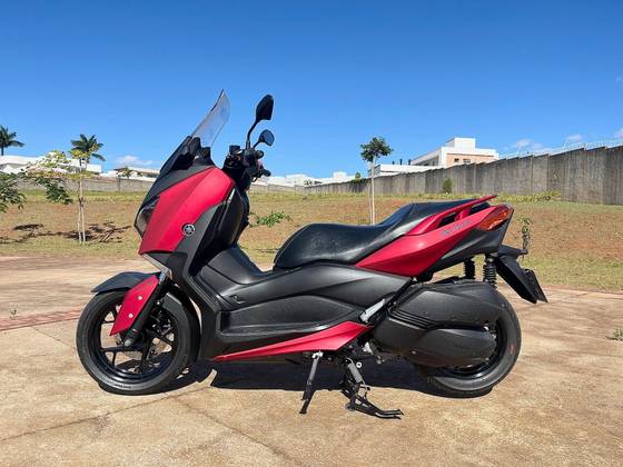 YAMAHA XMAX ABS 